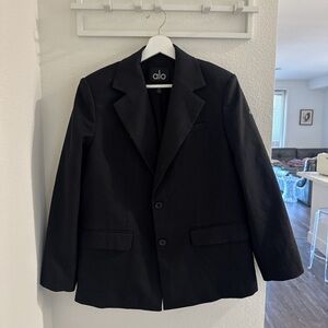 ALO Yoga Elegant Black Blazer